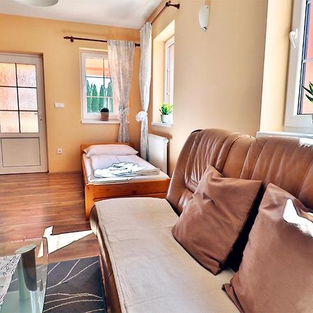 Bezměrovský dvůr Kroměříž Exterior foto