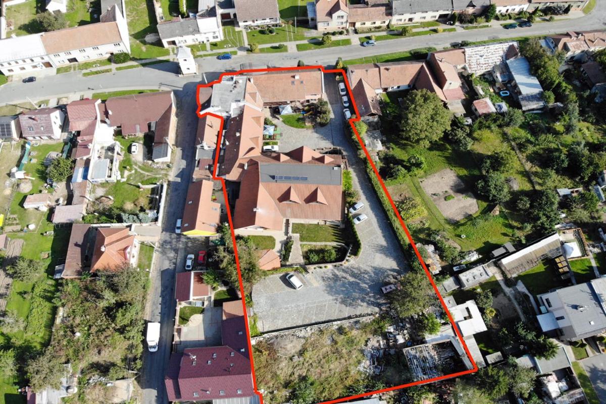Bezměrovský dvůr Kroměříž Exterior foto